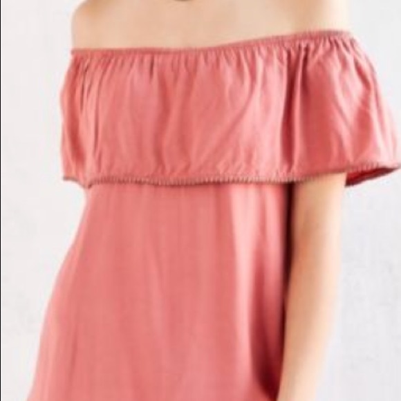 motel ruffle off the shoulder mini dress in blush - Picture 2 of 2